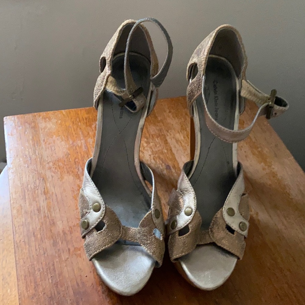 Metallic heels